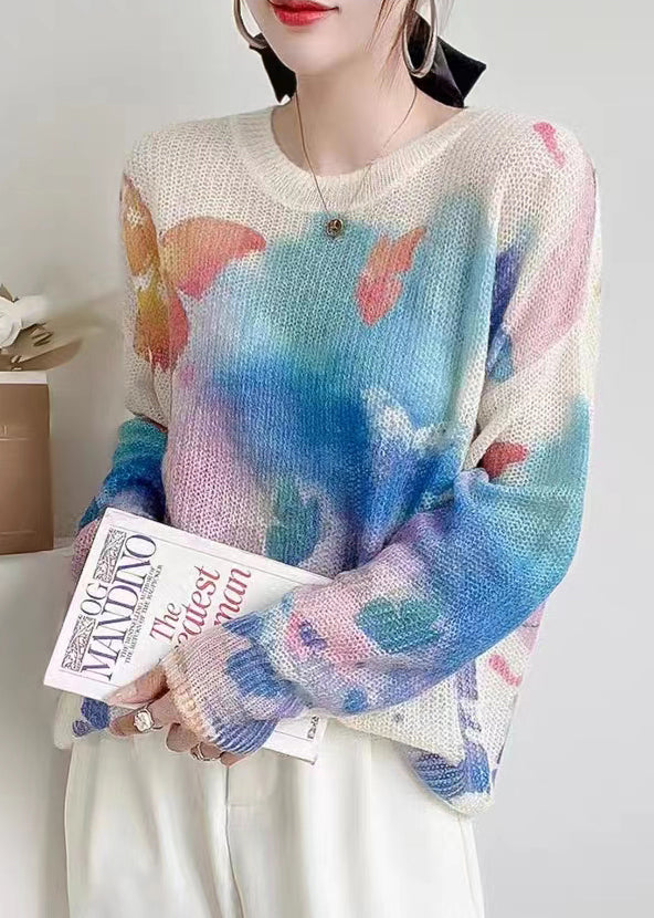 Effortlessly Elegant Top with a Timeless Design