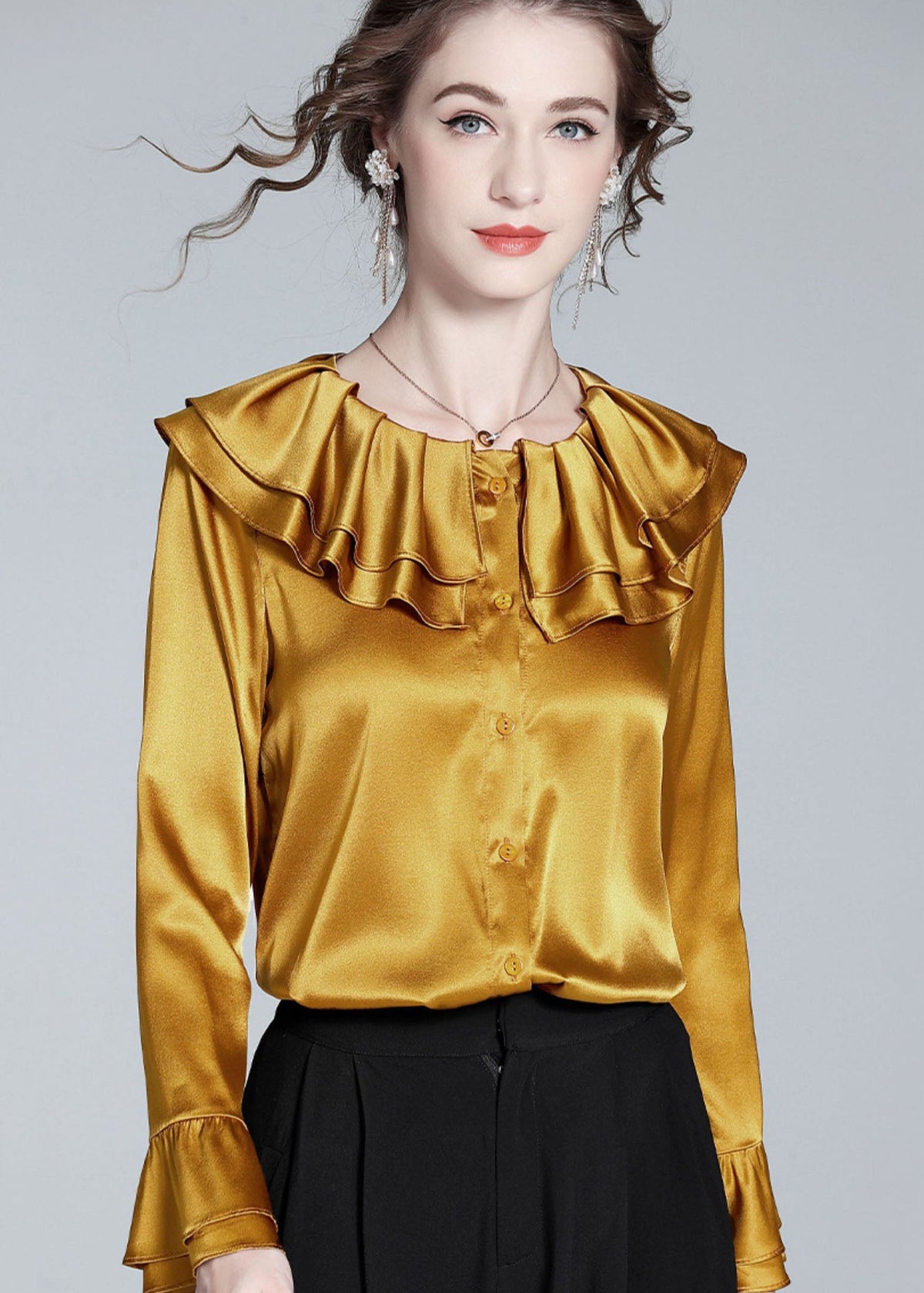 Sophisticated Shirt with a Clean Classic Look