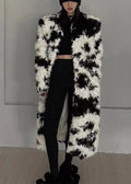 Sophisticated Coat with a Clean Classic Look
