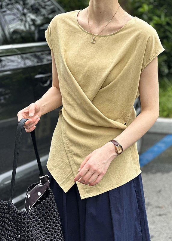 Effortlessly Elegant Top with a Timeless Design