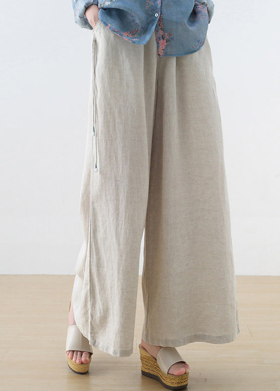 Effortlessly Elegant Trousers with a Timeless Design