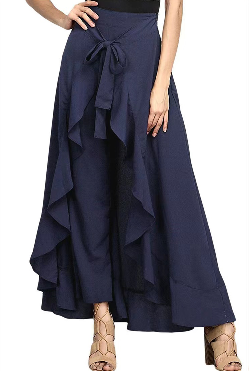 Sophisticated Garment with a Clean Classic Look
