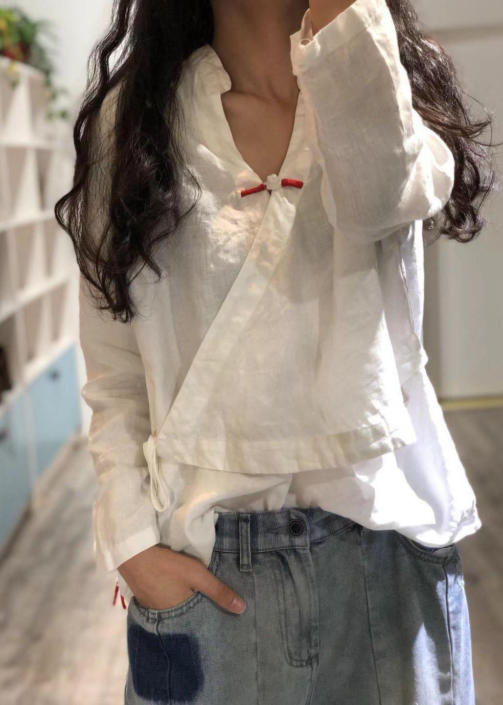 Classic Vintage & Enduringly Stylish Blouse