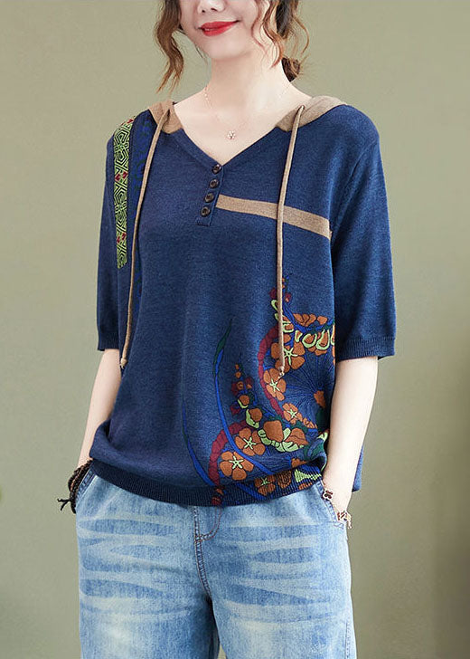Classic Vintage Top with a Flattering Fit