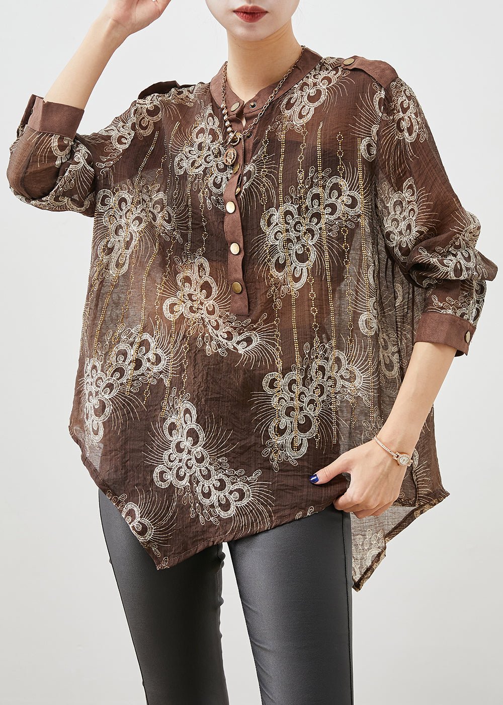 Classic Vintage Shirt with a Flattering Fit