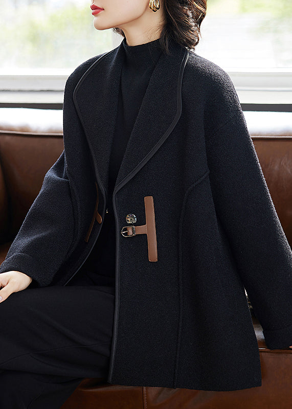 Sophisticated Coat with a Clean Classic Look