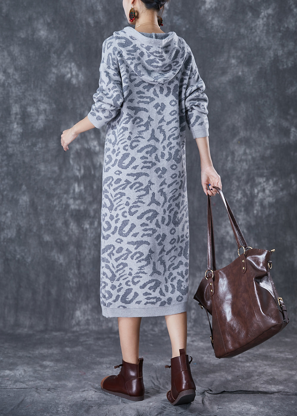 Beautifully Finished Pullover in a Timeless Design