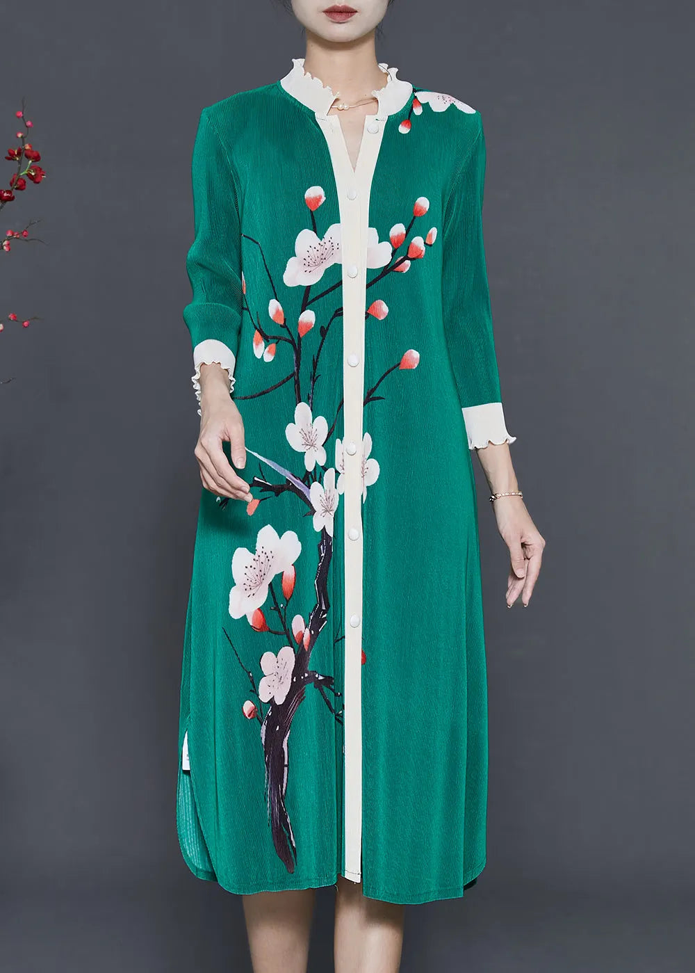 Classic Vintage & Enduringly Stylish Dress