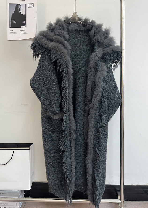 A Vintage Style Coat with Delicate Timeless Details