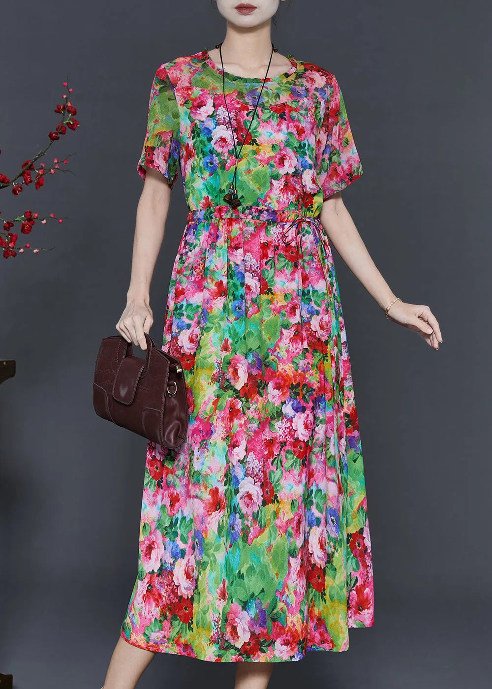 Beautifully Crafted Dress in a Classic Style
