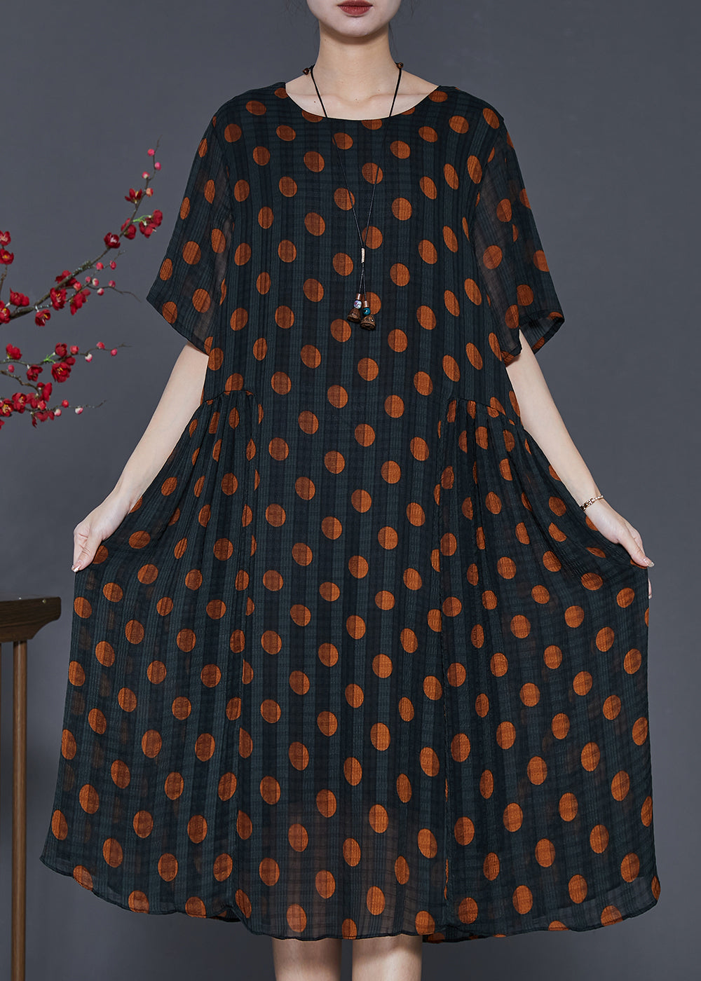 Polished Dress with an Effortless Classic Look