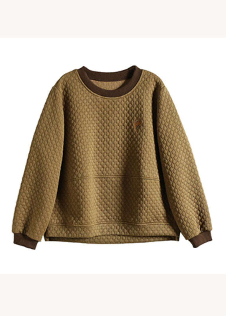 Gracefully Styled Pullover for Any Occasion