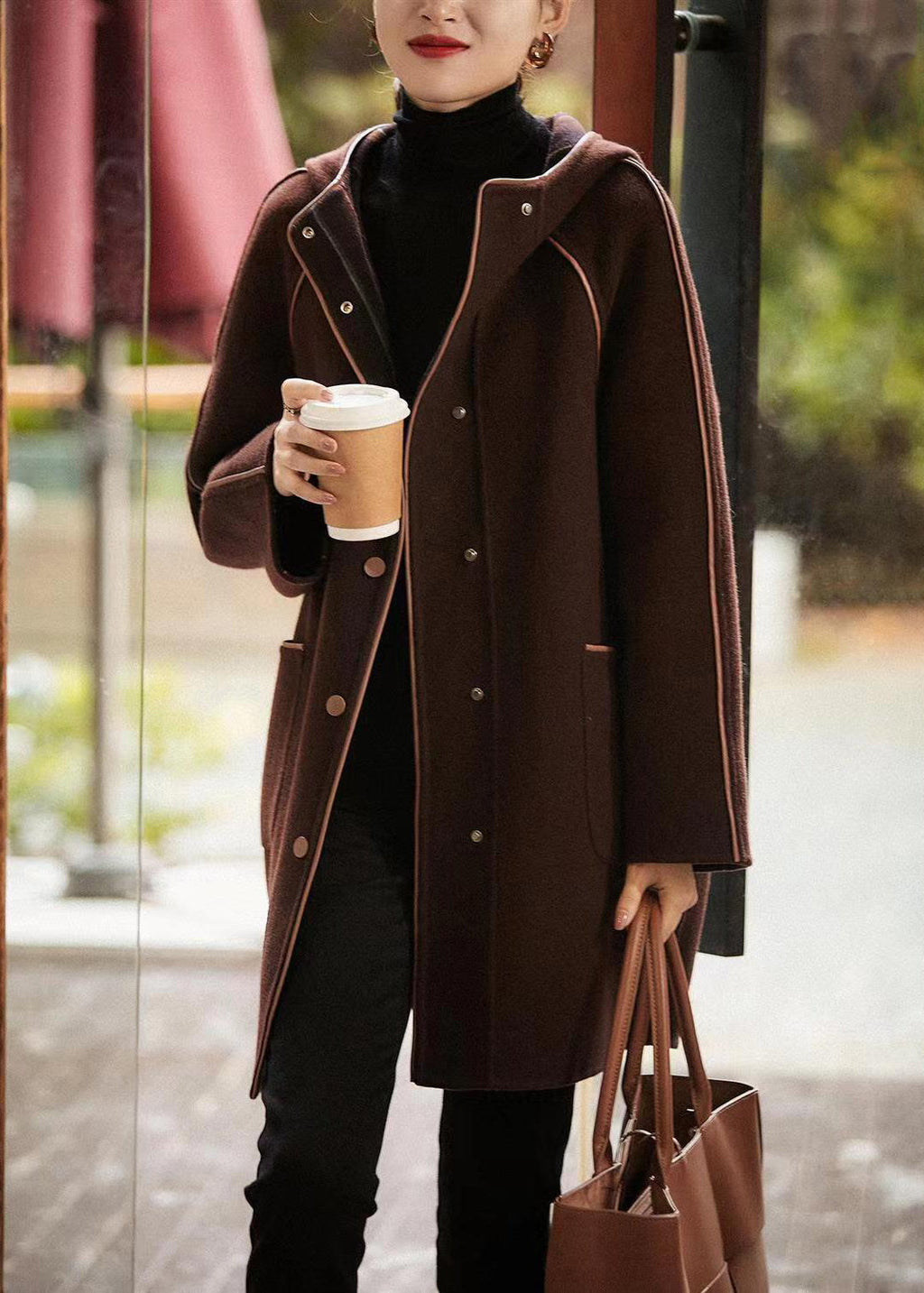 Elegantly Styled Coat for Everyday Wear