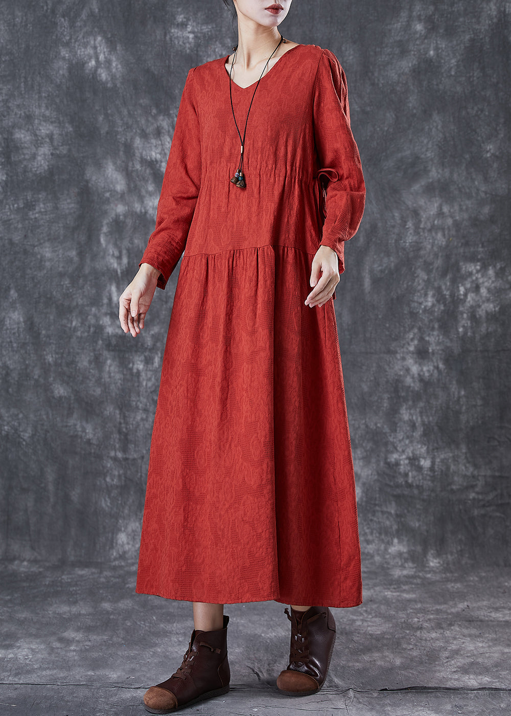 Classic Vintage Dress with a Flattering Fit
