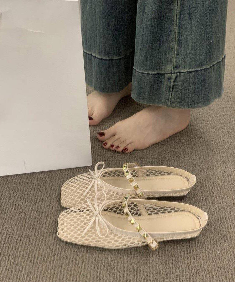 Graceful Orthopedic Sandals for Modern Look