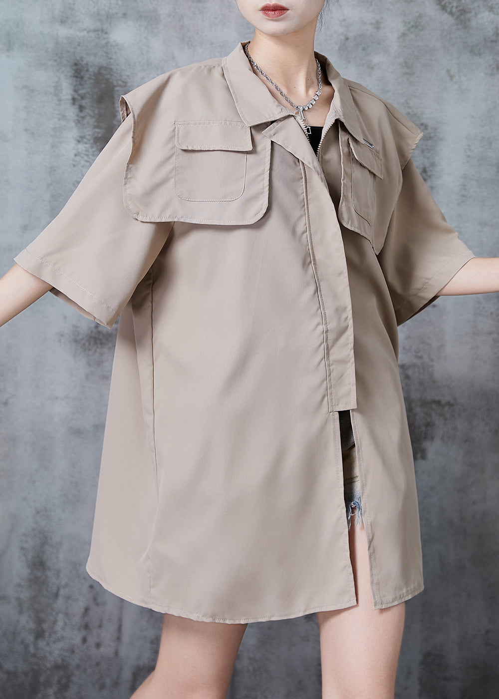 Effortlessly Elegant Shirt with a Timeless Design