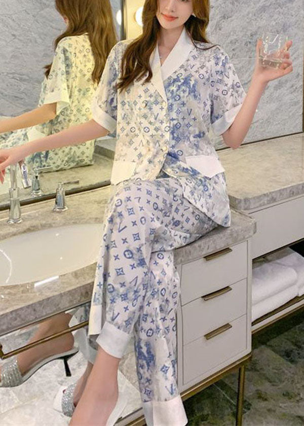 Subtly Elegant Garment with a Refined Vintage Look