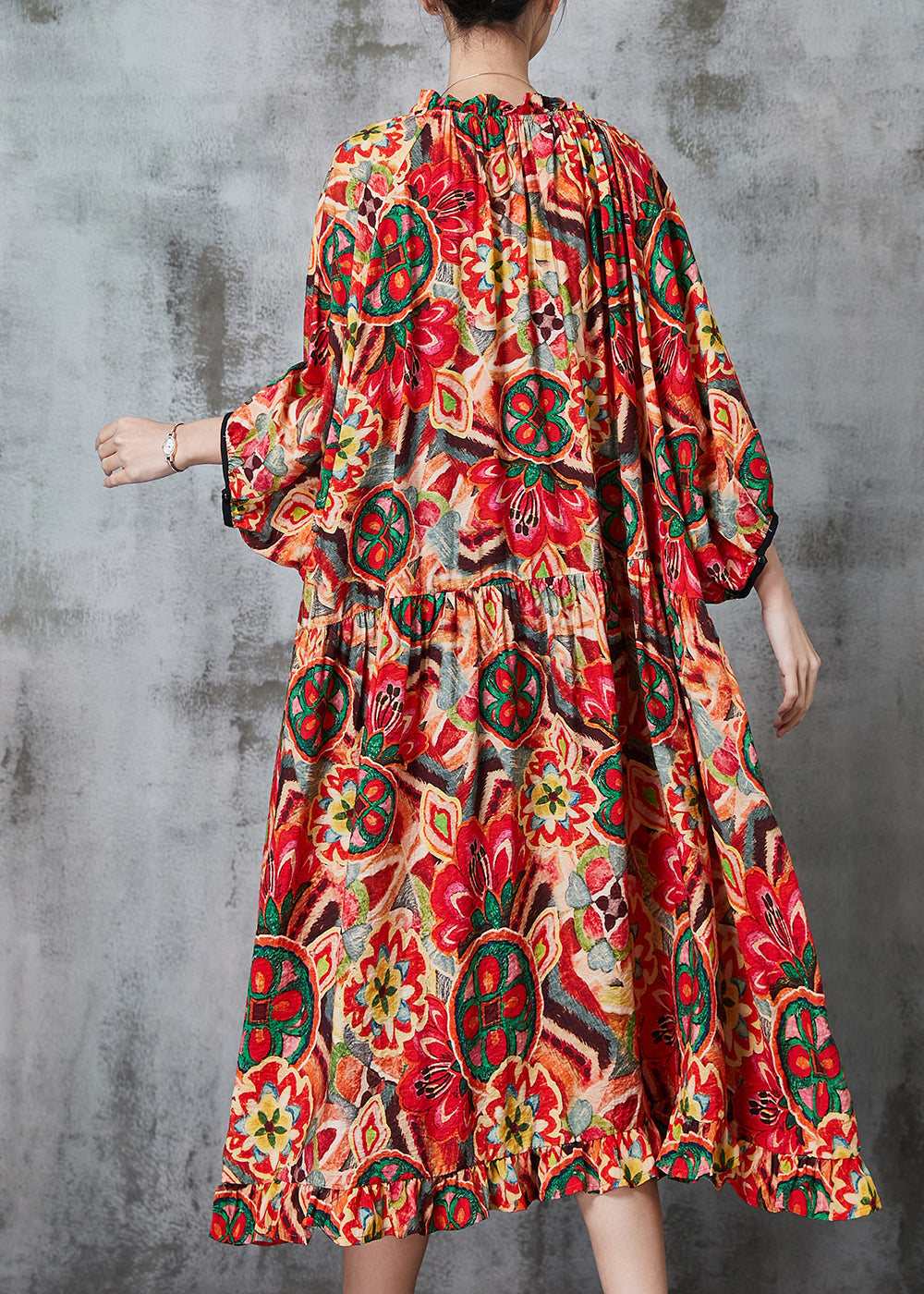 Classic Vintage & Enduringly Stylish Dress