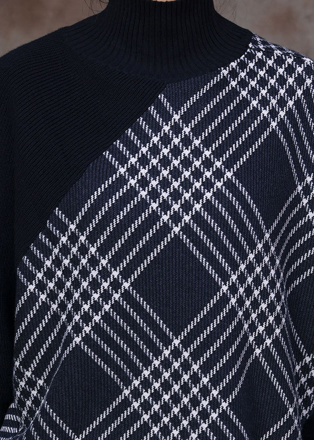 Effortlessly Elegant Sweater with a Timeless Design