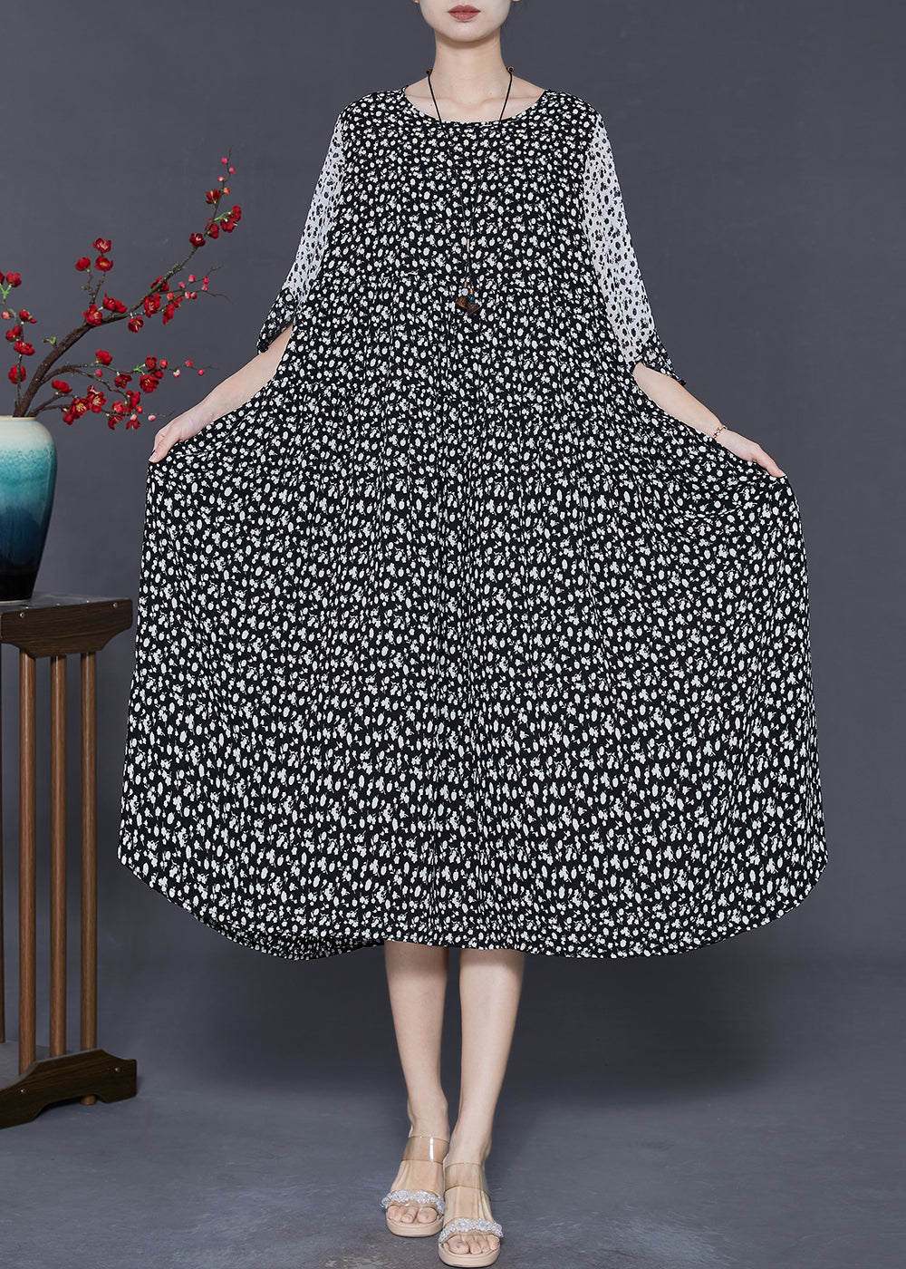 Gracefully Styled Dress for Any Occasion