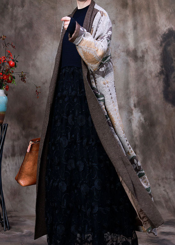Beautifully Finished Coat in a Timeless Design