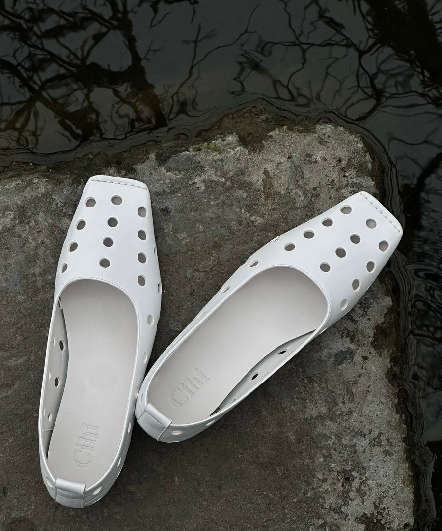 Graceful Orthopedic Shoes for Modern Look