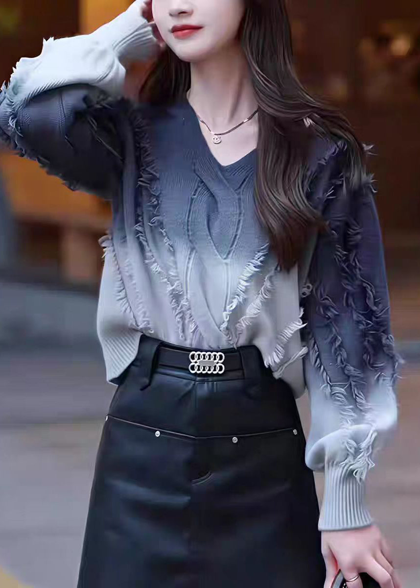 Effortlessly Elegant Sweater with a Timeless Design