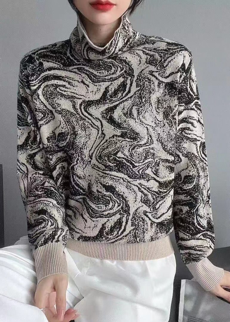 Elegantly Styled Sweater for Everyday Wear