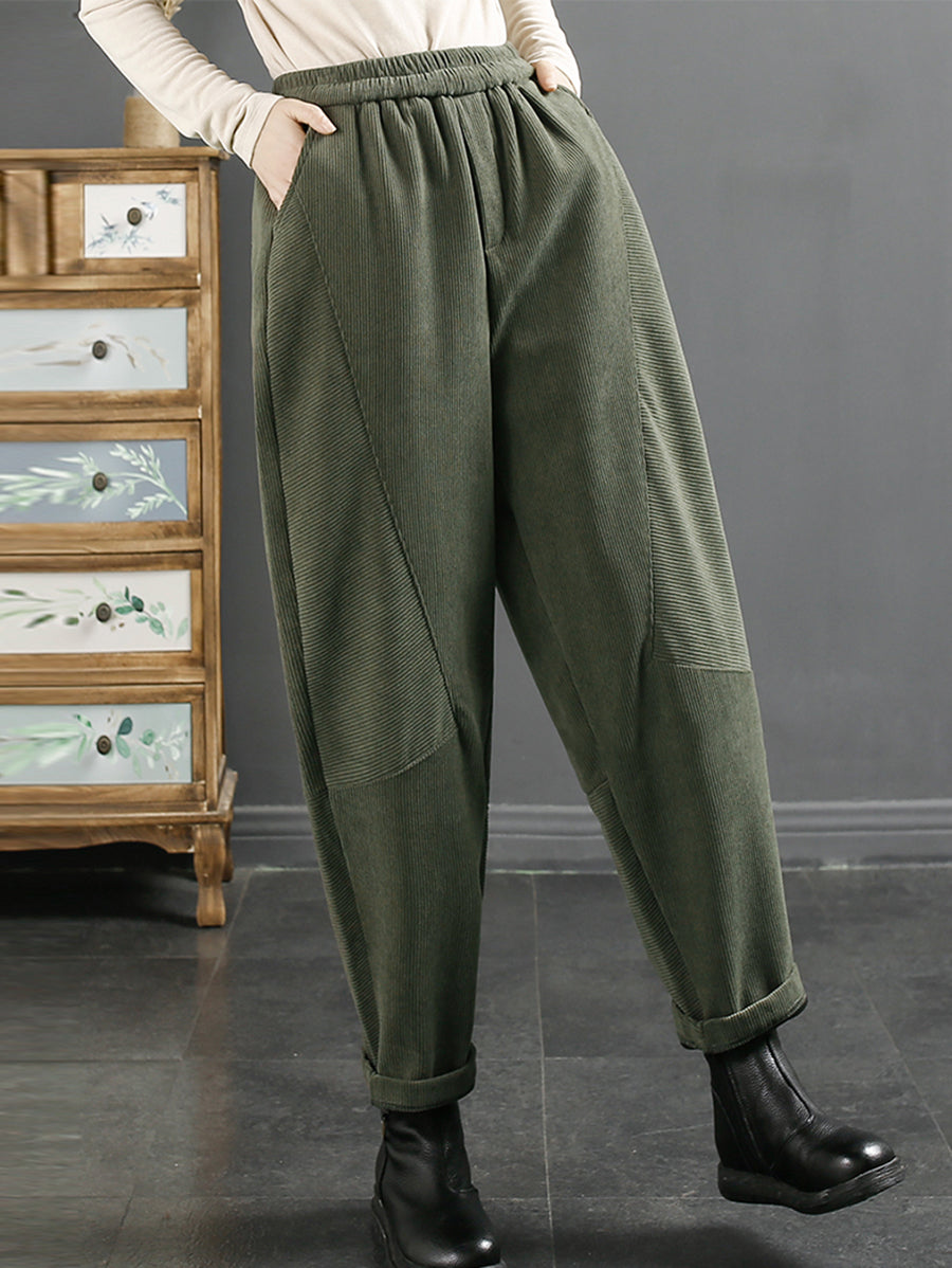Effortlessly Elegant Pants with a Timeless Design