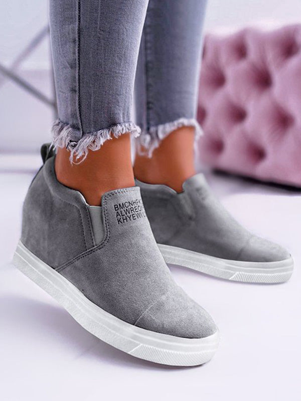 Beautifully Crafted Orthopedic Sneakers