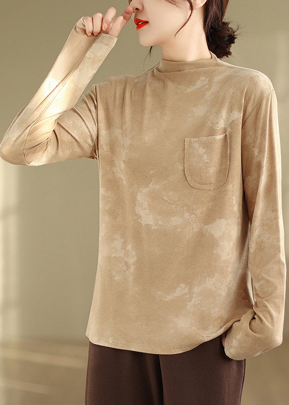 Classic Vintage Top with a Flattering Fit