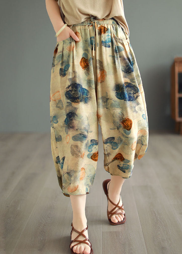Effortlessly Elegant Pants with a Timeless Design