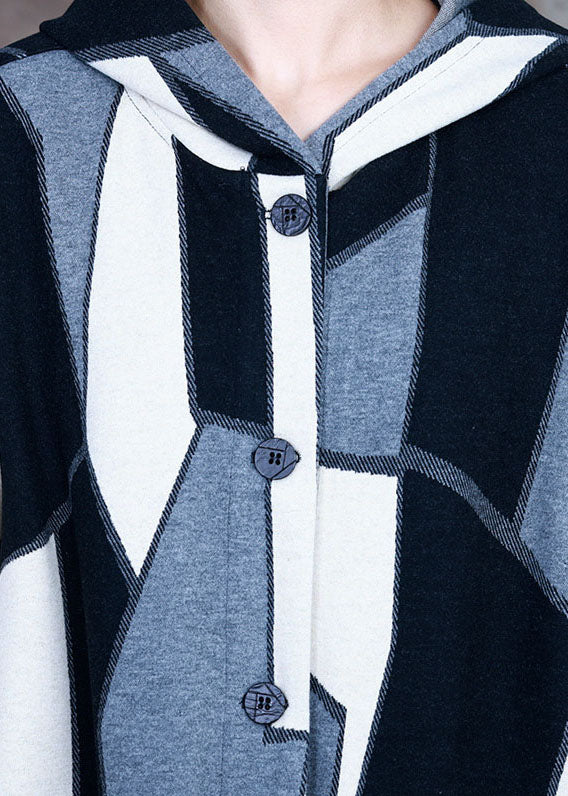 Classic Vintage & Enduringly Stylish Coat