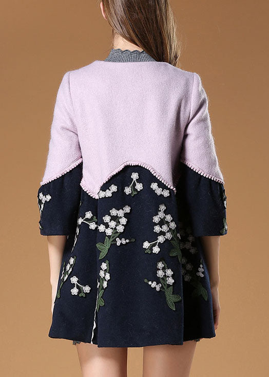 Well Tailored Coat with a Graceful Silhouette