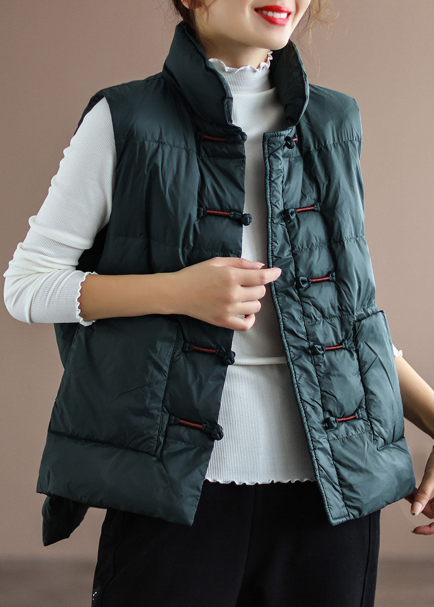 Effortlessly Elegant Garment with a Timeless Design