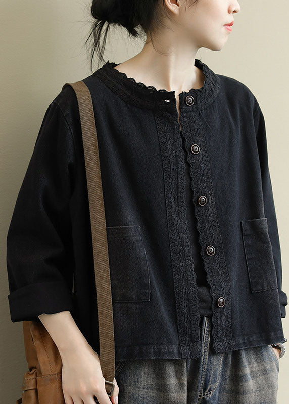 Gracefully Styled Coat for Any Occasion