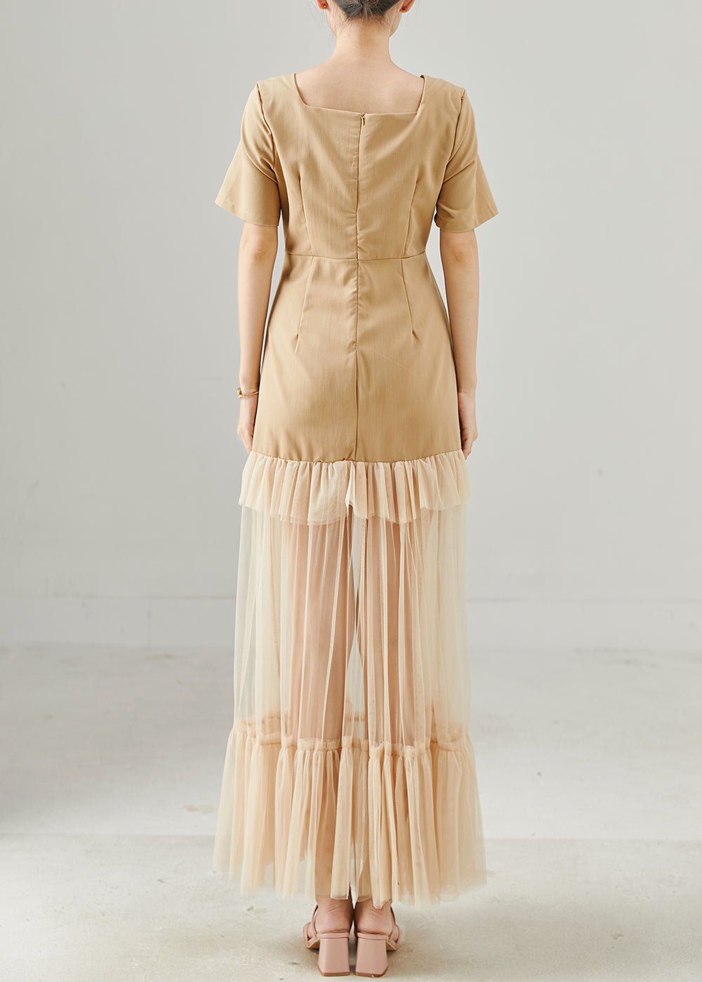 Sophisticated Dress with a Clean Classic Look