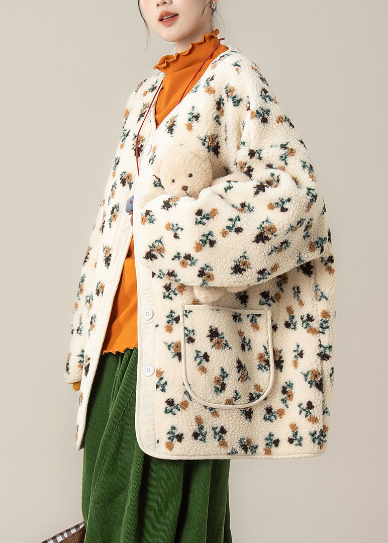 Classic Vintage Coat with a Flattering Fit