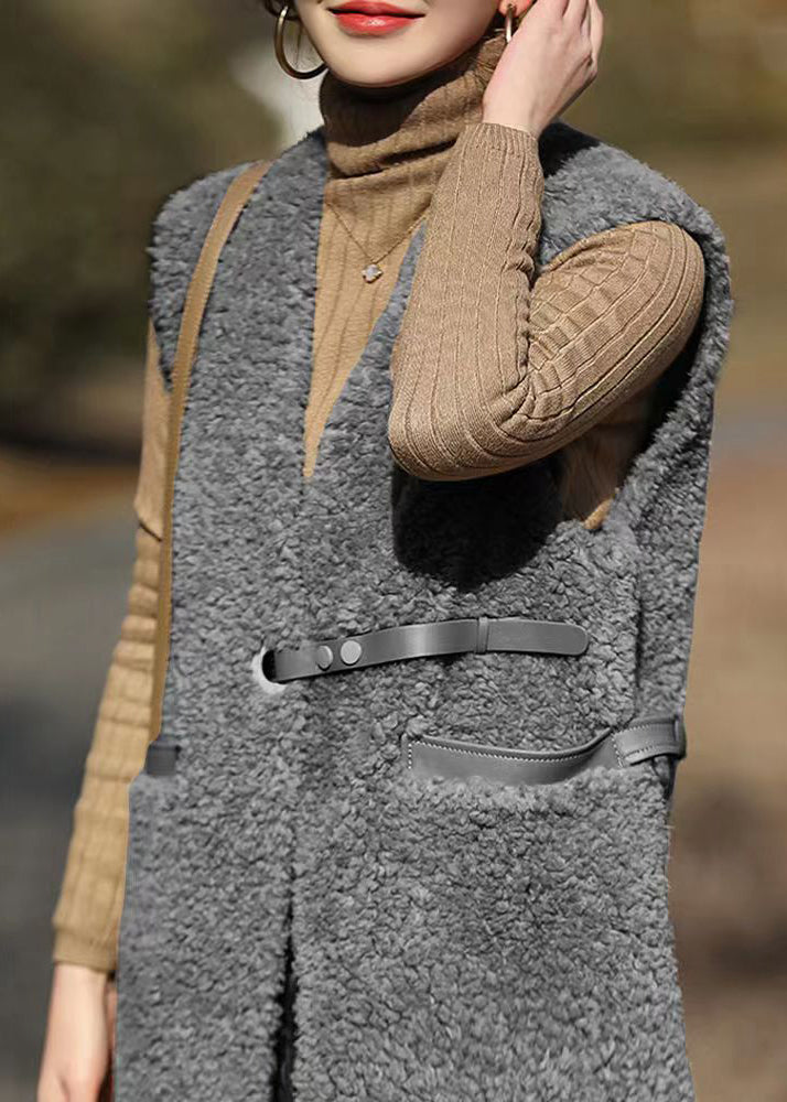 Beautifully Finished Garment in a Timeless Design
