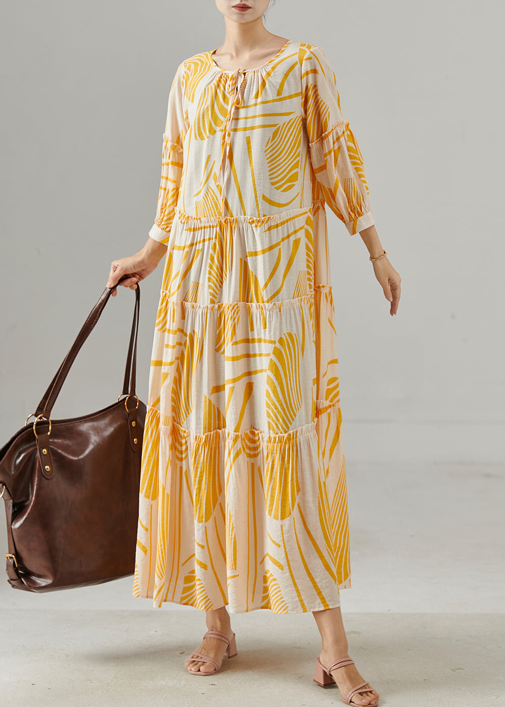 Gracefully Styled Dress for Any Occasion