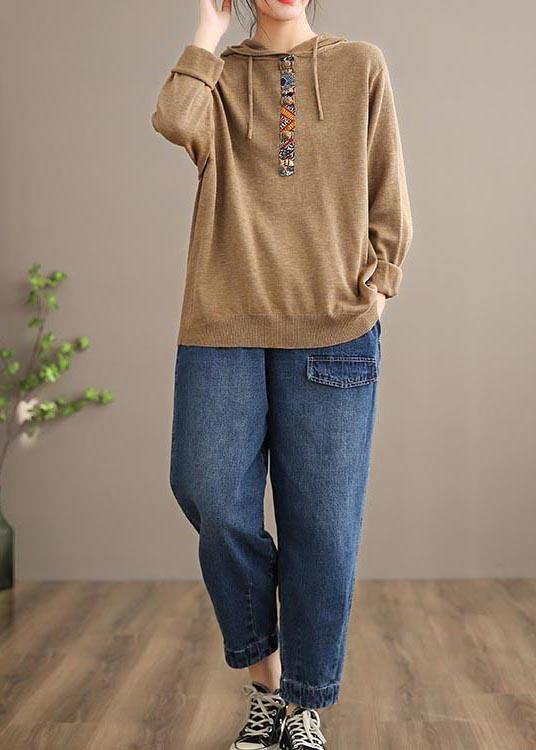 Elegantly Styled Trousers for Everyday Wear