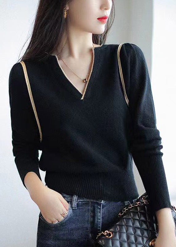 A Vintage Style Top with Delicate Timeless Details
