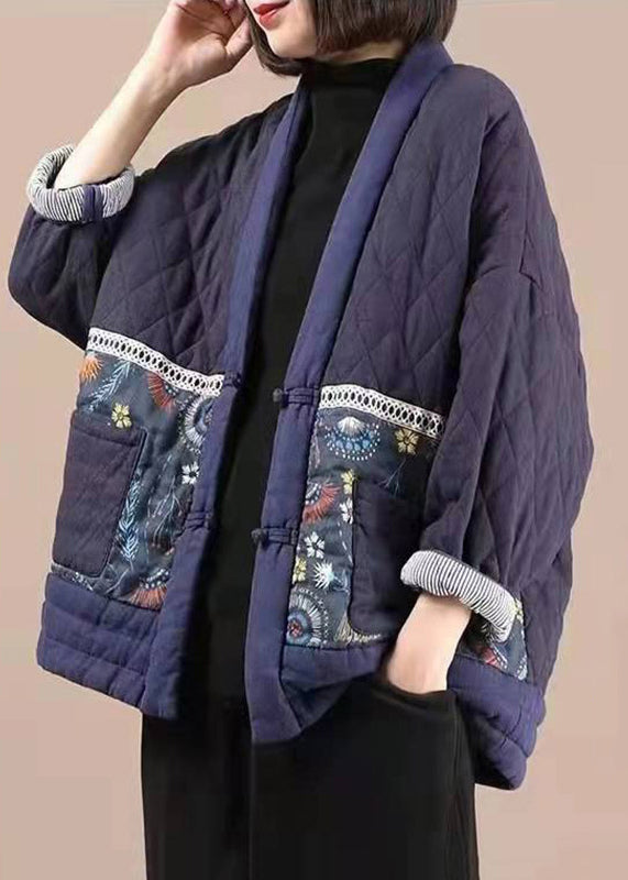 Effortlessly Elegant Coat with a Timeless Design