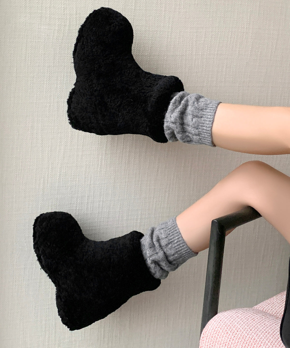 Graceful Orthopedic Boots for Modern Look