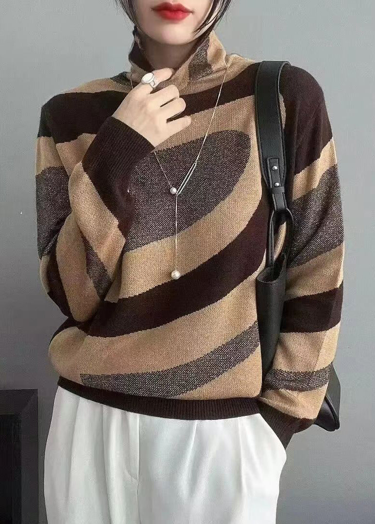 Sophisticated Top with a Clean Classic Look