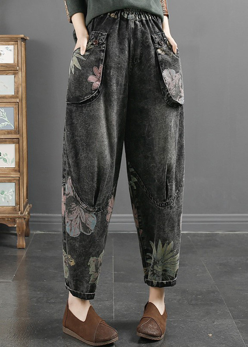 A Vintage Style Pants with Delicate Timeless Details