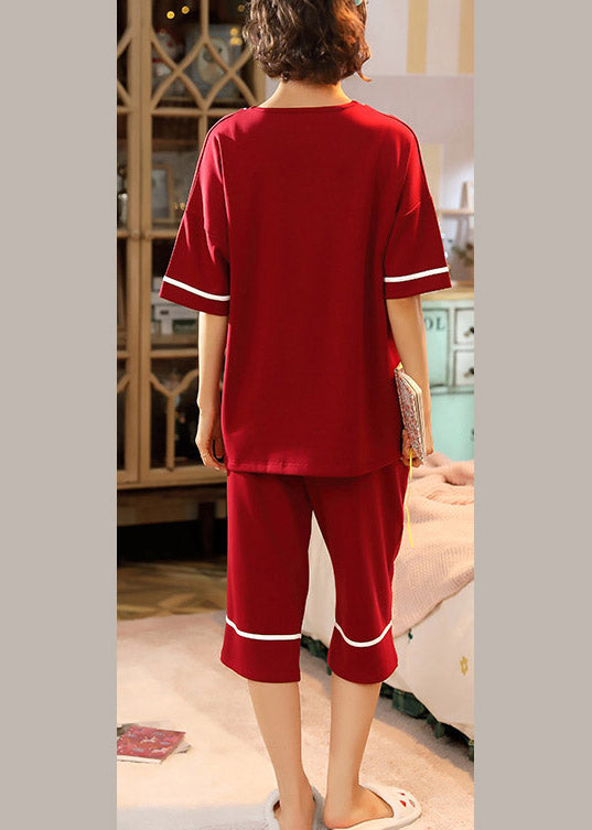 Casually Elegant Garment with a Refined Edge
