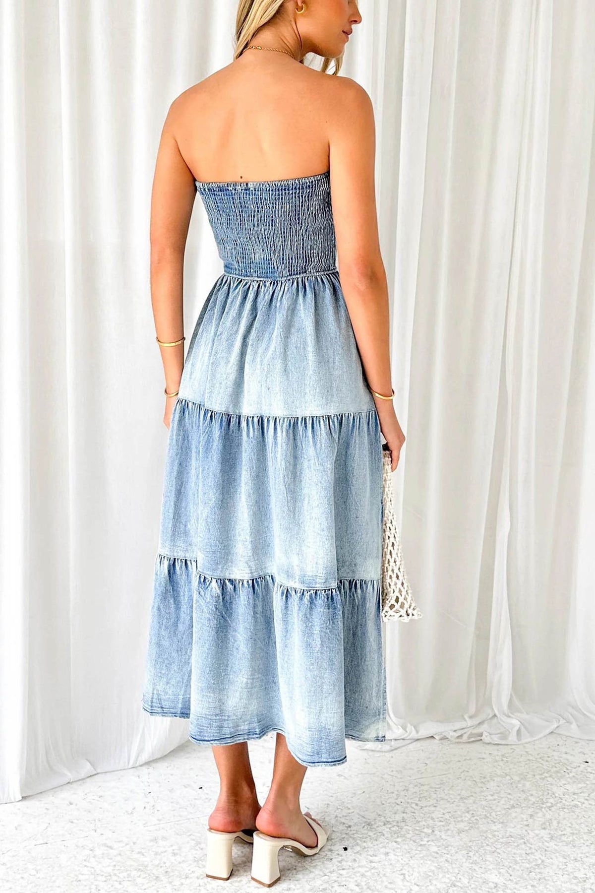 Classic Vintage & Enduringly Stylish Dress