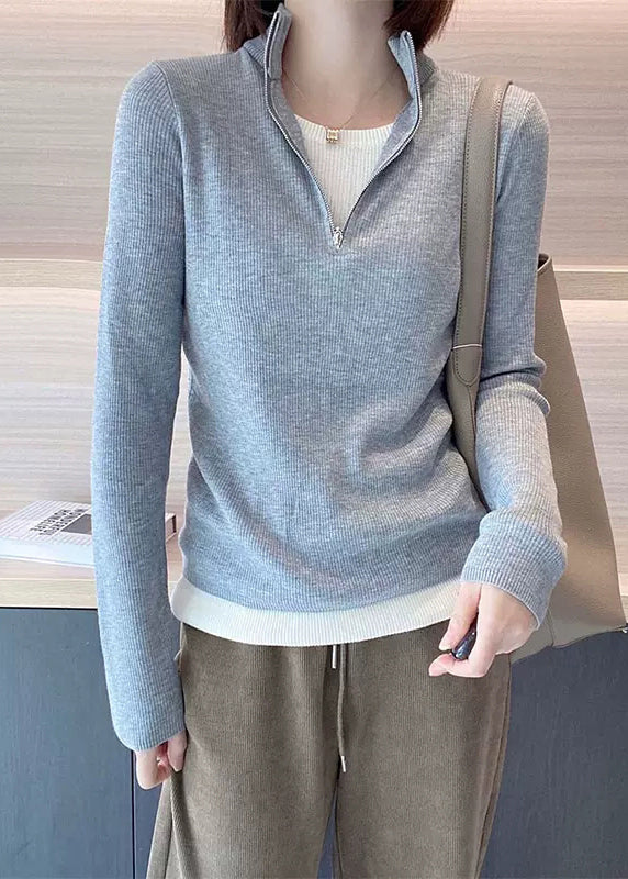 Well Tailored Top with a Graceful Silhouette