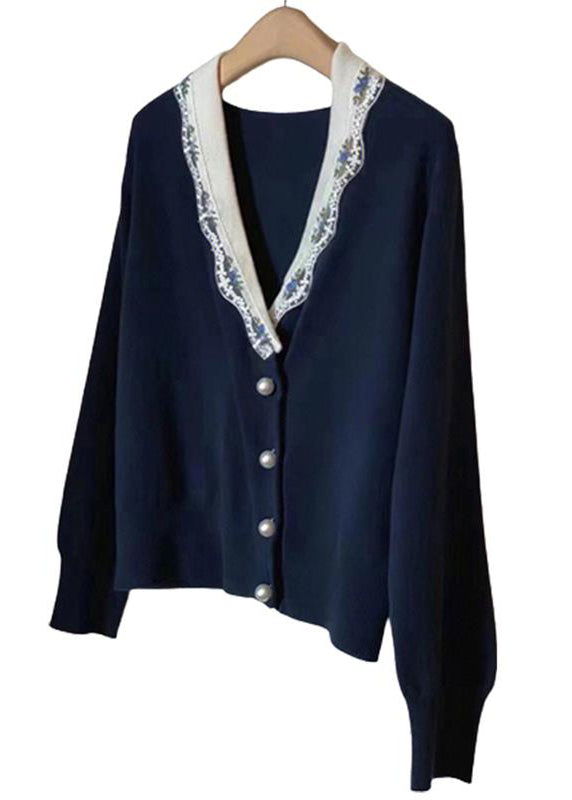 Gracefully Styled Coat for Any Occasion